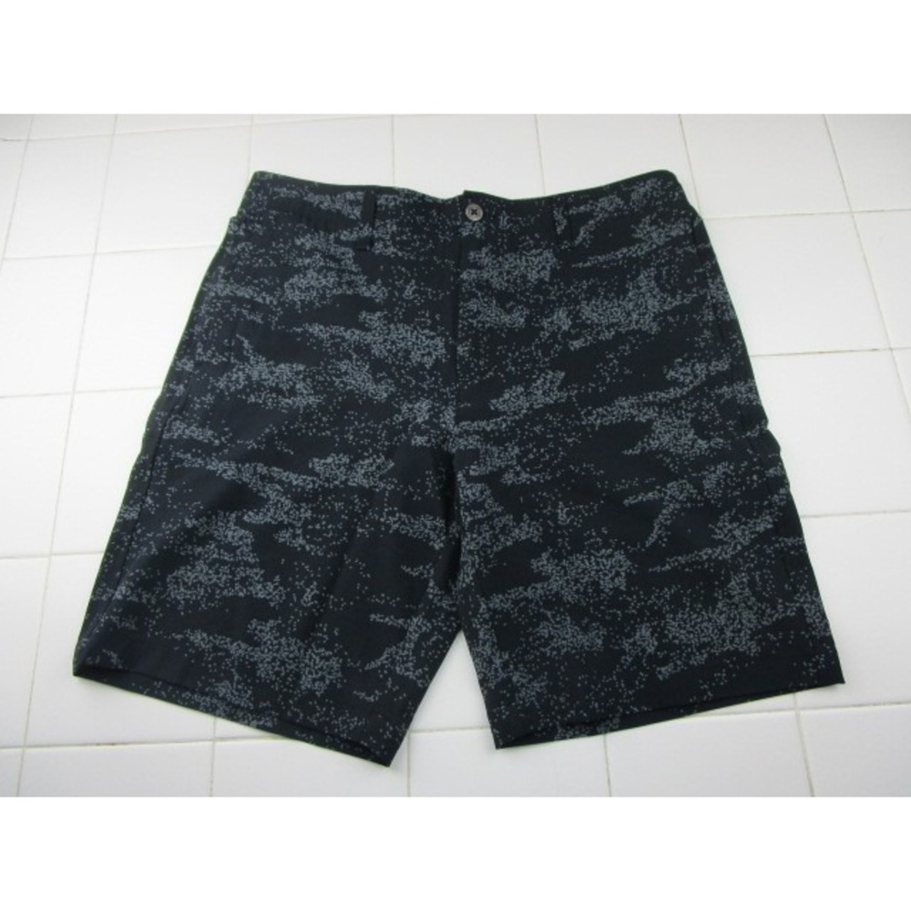 Under Armour Golf Printed Shorts 10" Inseam Black Camouflage Men's Size 34